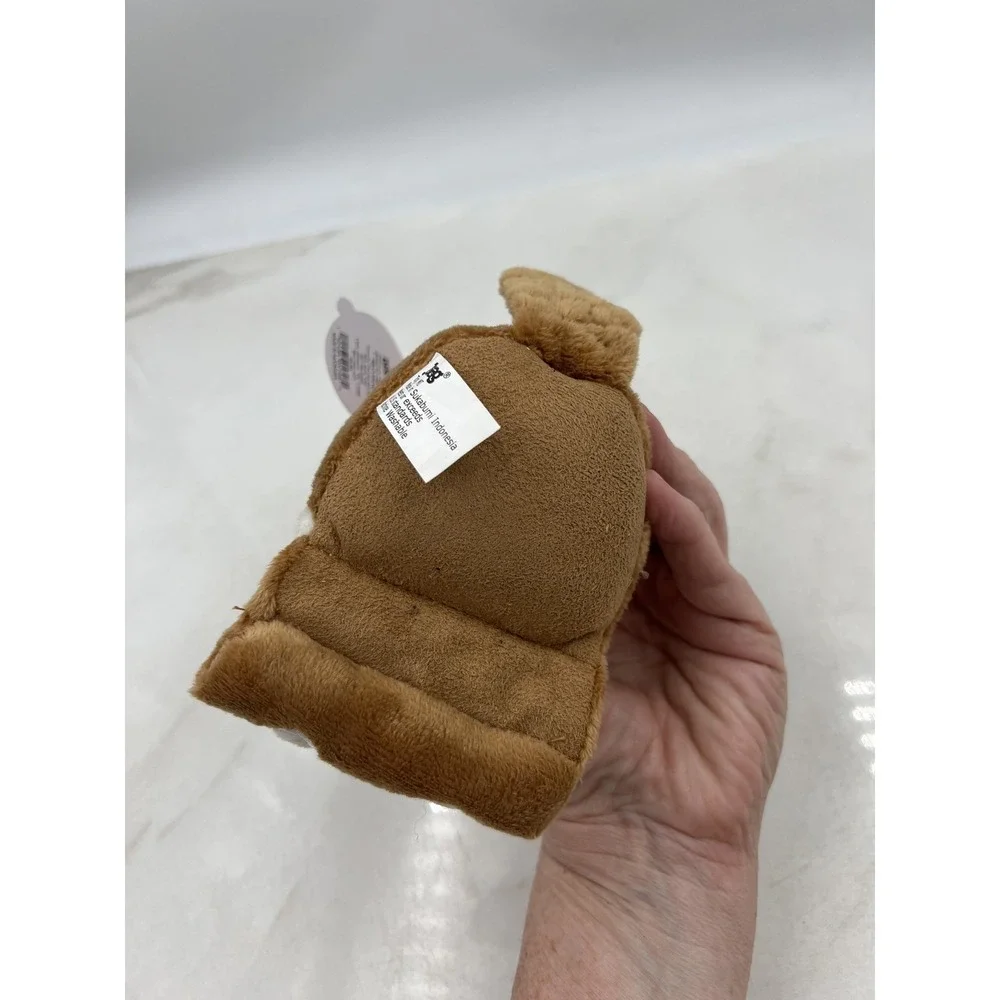 Buc-ee's Beaver Plush Cell Phone Holder Stand Jaag Red Hat T-Shirt Texas Mascot